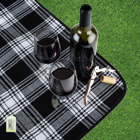 Picnic Blanket - Black Plaid Waterproof picnic  - et Wander Wine Carriers.